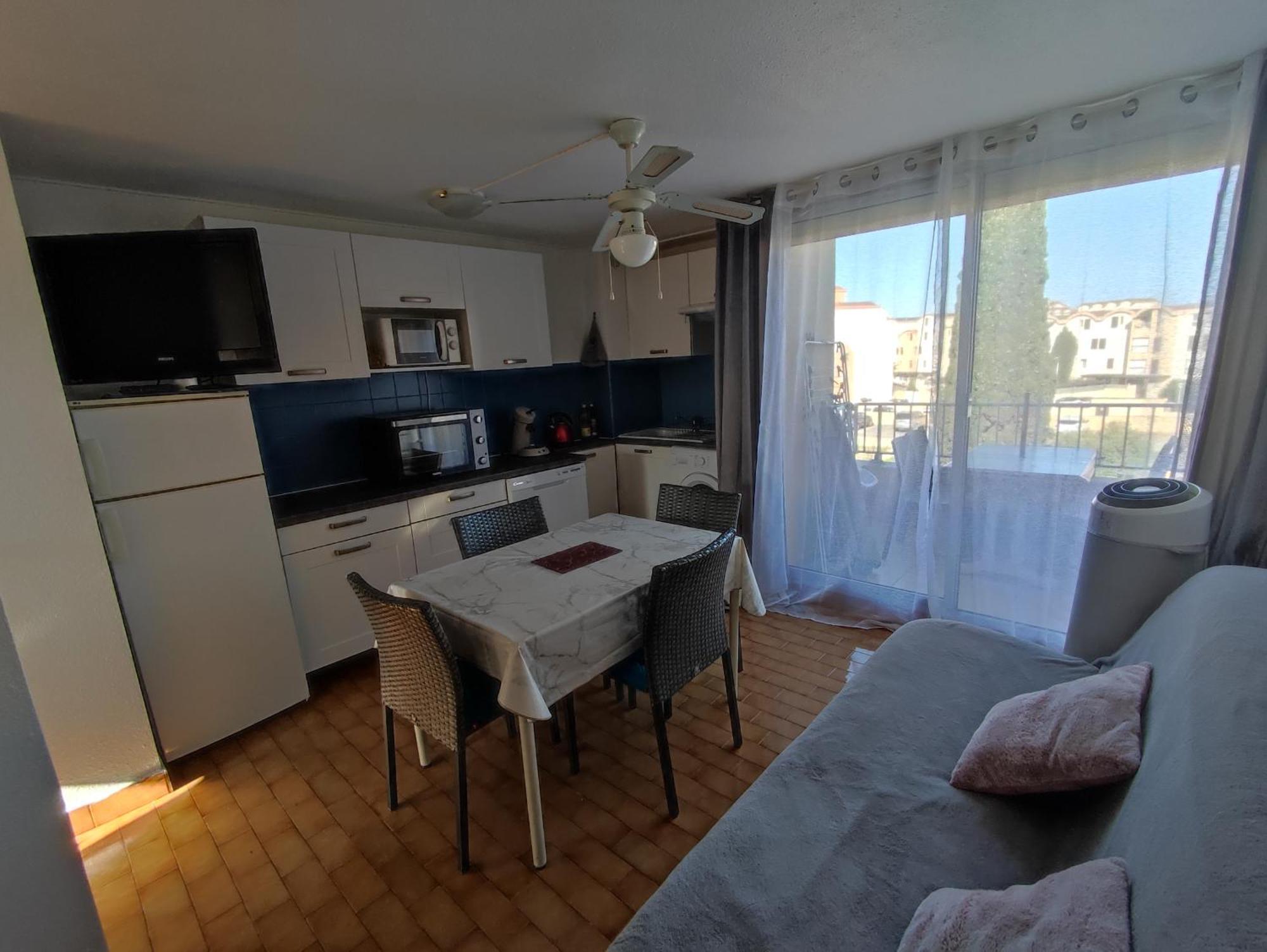 Appartement T2 Avec Piscine, Proche De La Plage Et Du Port Груиссан Экстерьер фото